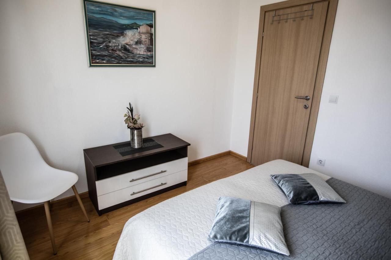Marinero Apartment Makarska Exterior foto